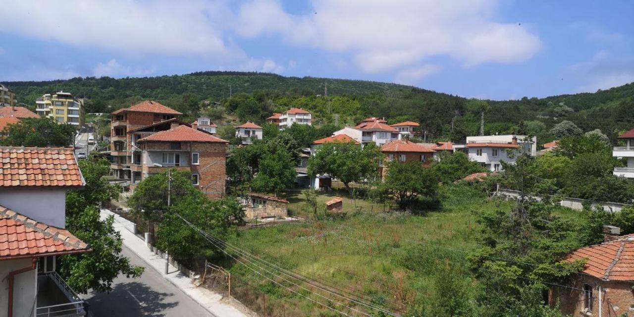 Family Hotel Favourite Obzor Esterno foto