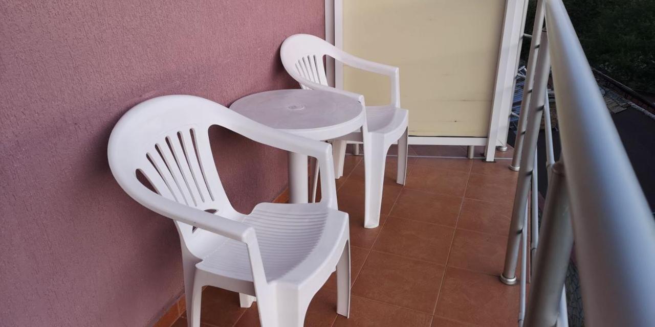 Family Hotel Favourite Obzor Esterno foto